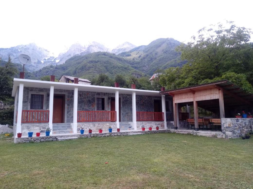 Villa Buni Shqipes Theth Exterior foto